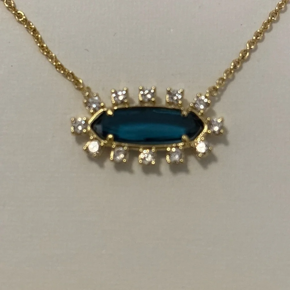 Kendra Scott Blue and Gold Necklace with Striking‎ Pendant NEW - Picture 2 of 8